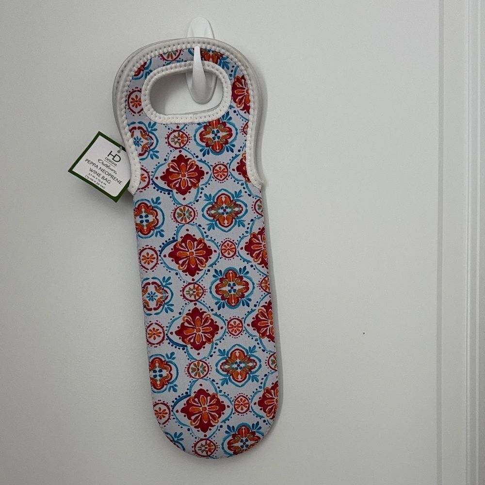 Floral Patterned Wine Tote by [Brand]